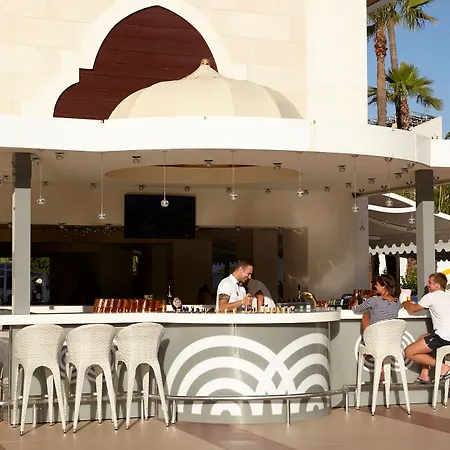 Grand Ideal Premium Hotel 3*