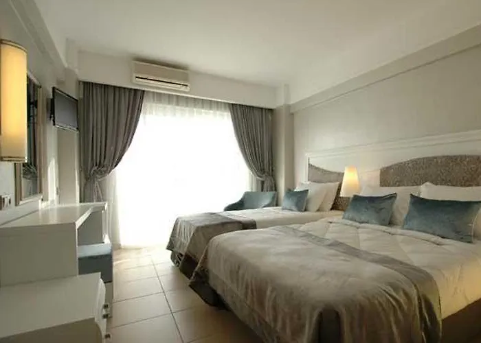 Grand Ideal Premium Hotel