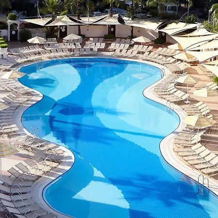 Grand Ideal Premium מלון 3*